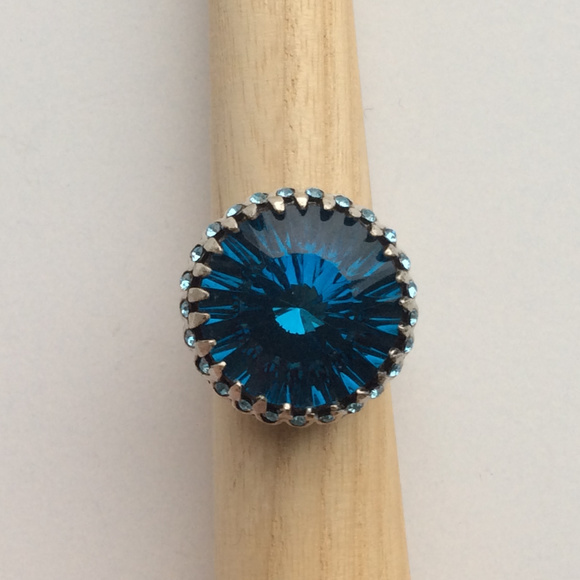 Cocktail ring - Picture 2 of 4